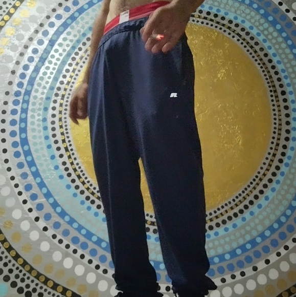 Meet the Man - Picture 4 of 8